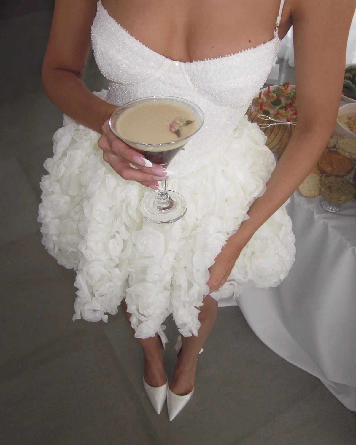 Classy Spaghetti Straps White Sequin Tulle Rose Flowers A Line Short Birthday Outfits Formal Homecoming Dress