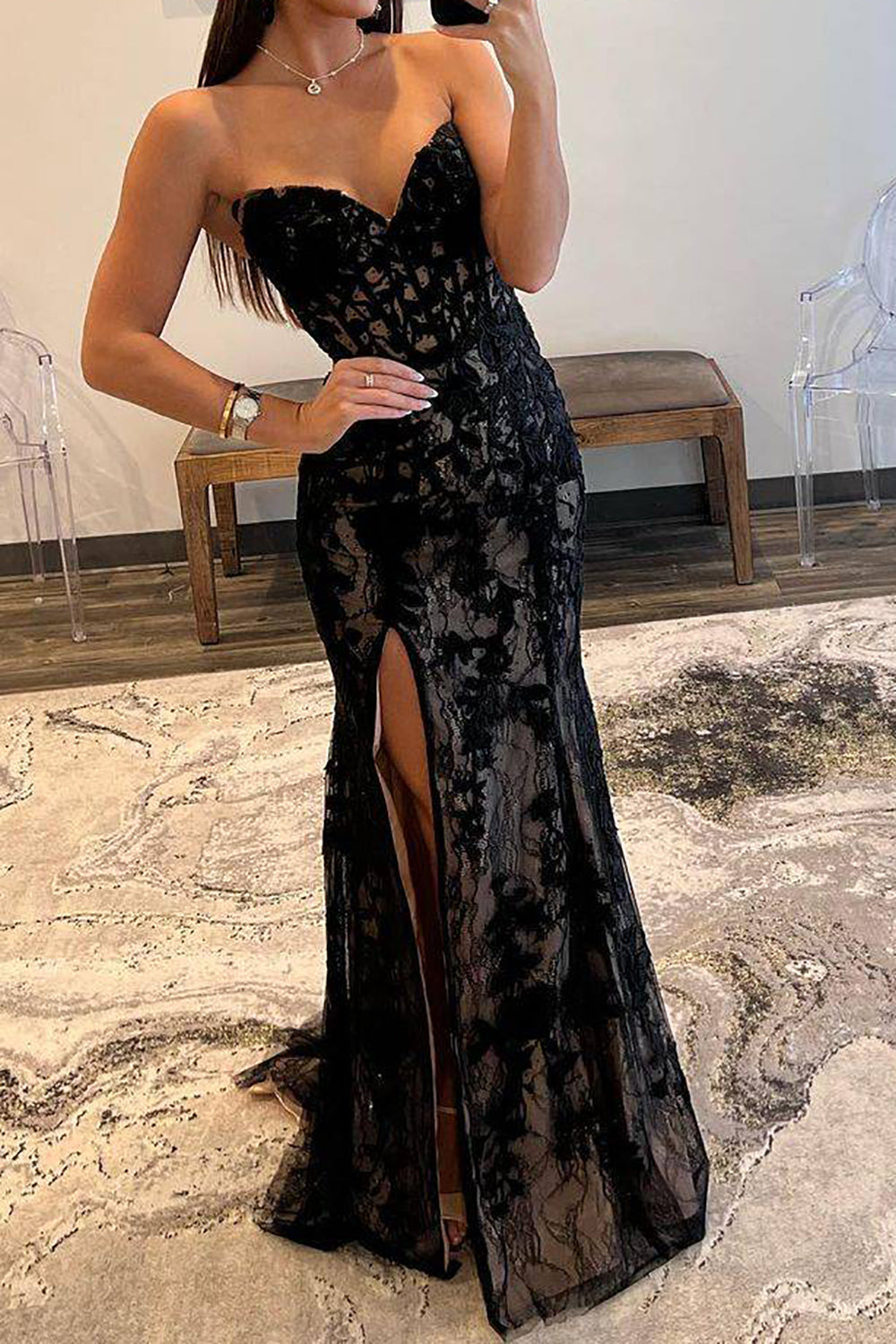 Mermaid Sweetheart Black Corset Prom Dress with Appliques - View 5 | FashionDia