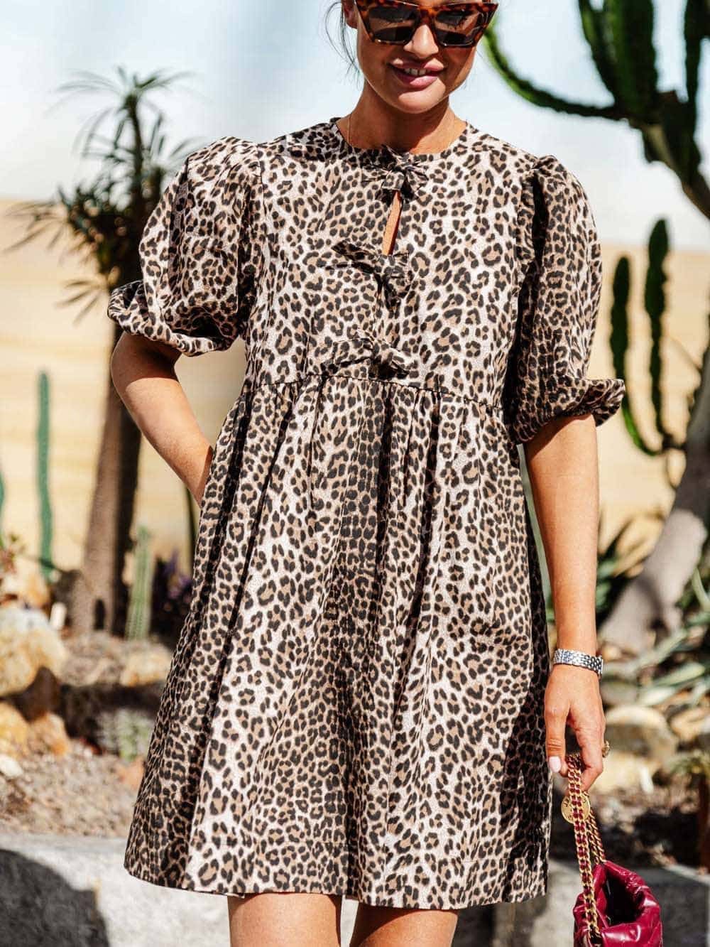 Ariadna Premium Leopard Dress Chic Silhouette Collection