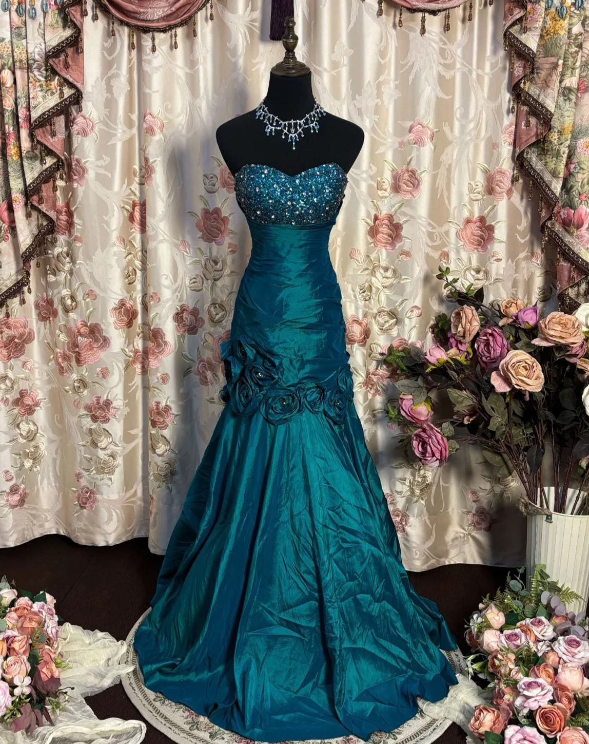 A-Line Sweetheart Long Prom Dresses With Flowers Vintage Evening Dress