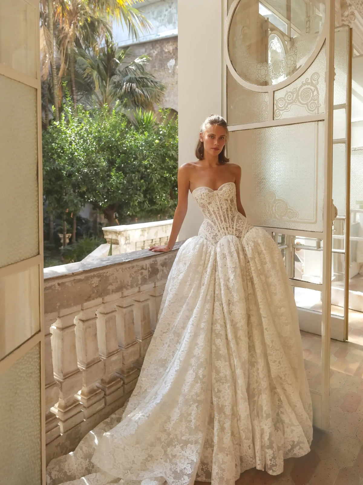 Bohemian Ivory Lace Strapless Ball Gown Wedding Dress ZP112