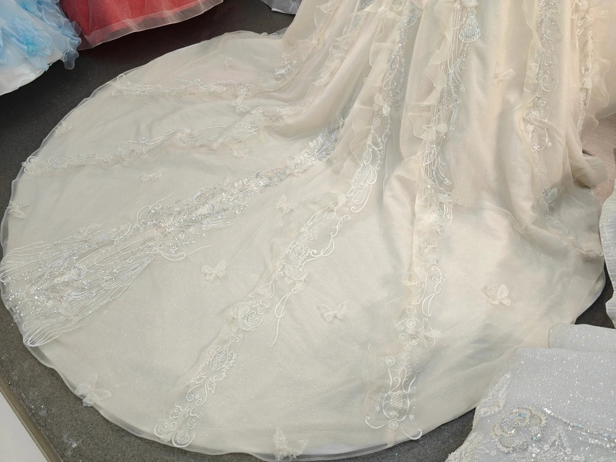 Cream Shimmer Off-Shoulder Ballgown Crystal-Embroidered Skirt & Fringed Collar (ZD16786)