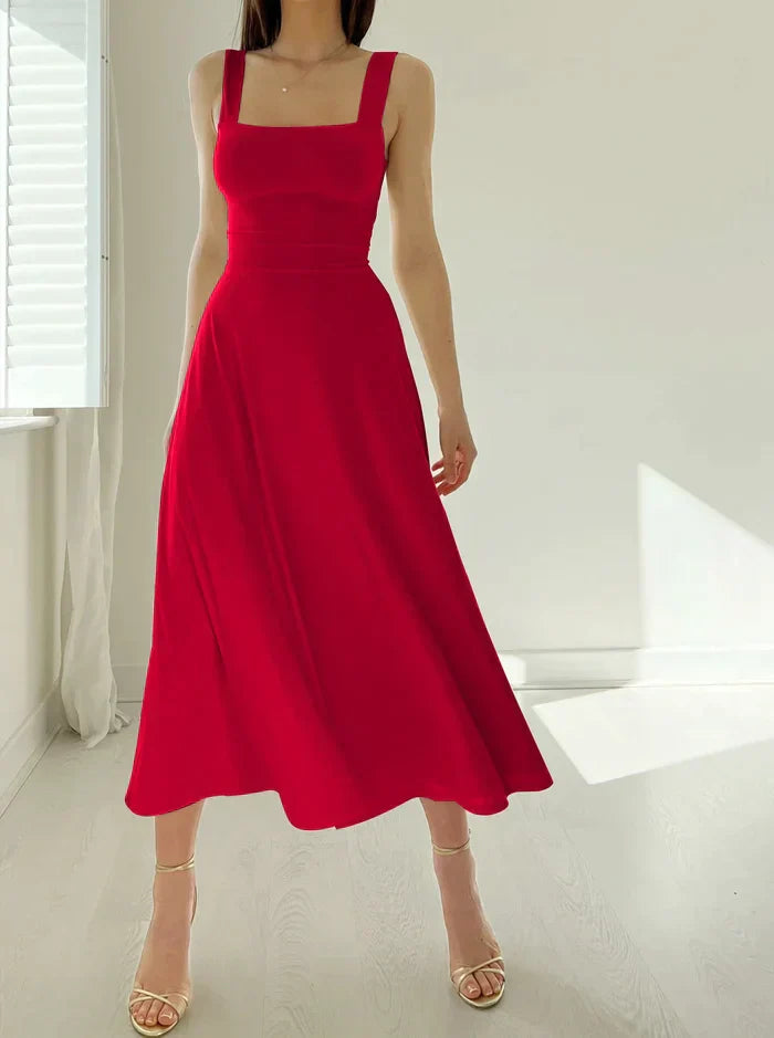 Mónica Statement Summer Dress with a Square Neckline Chic Silhouette Collection