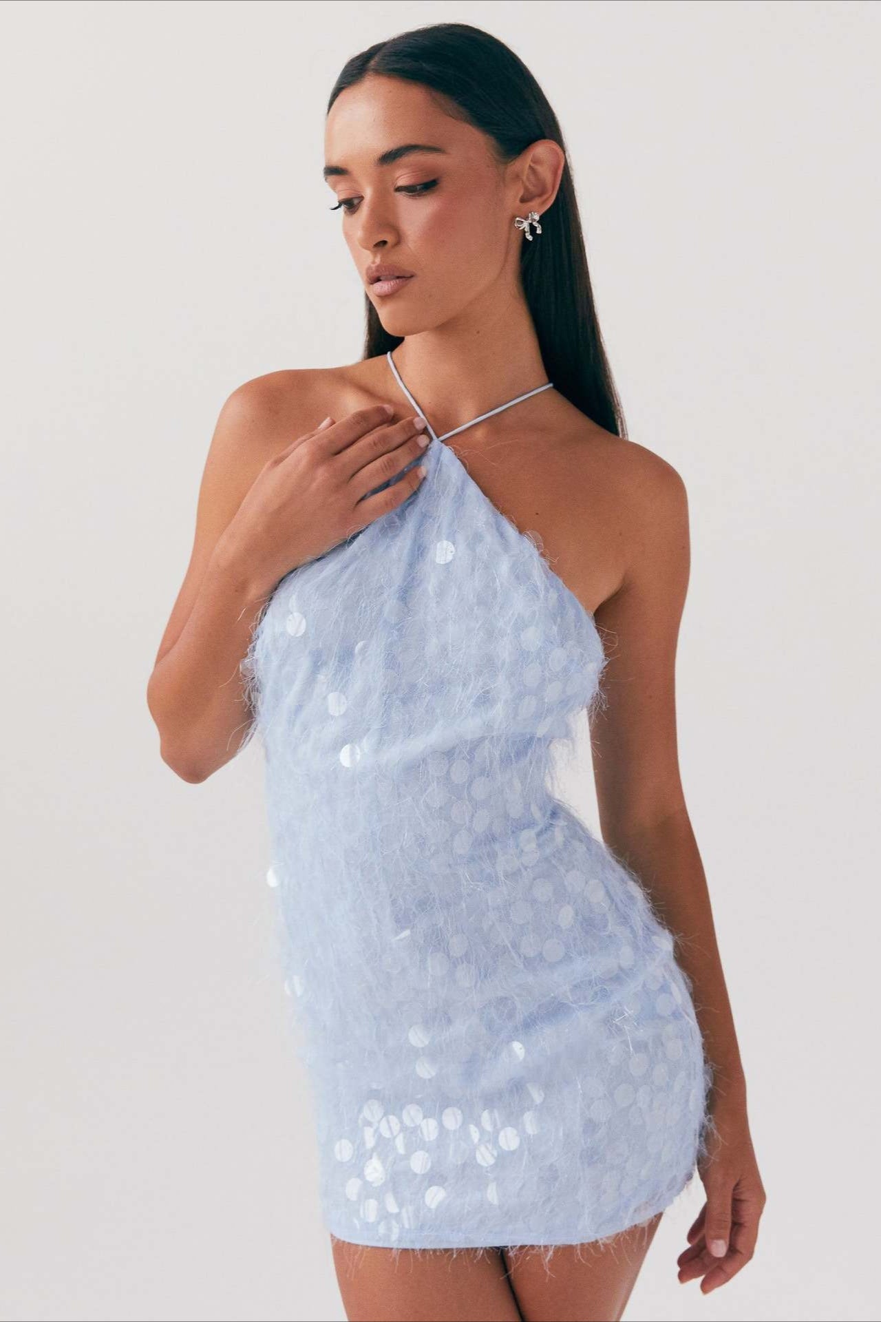 Minimalist Dress Inspired by Contemporary Streetwear Fashion