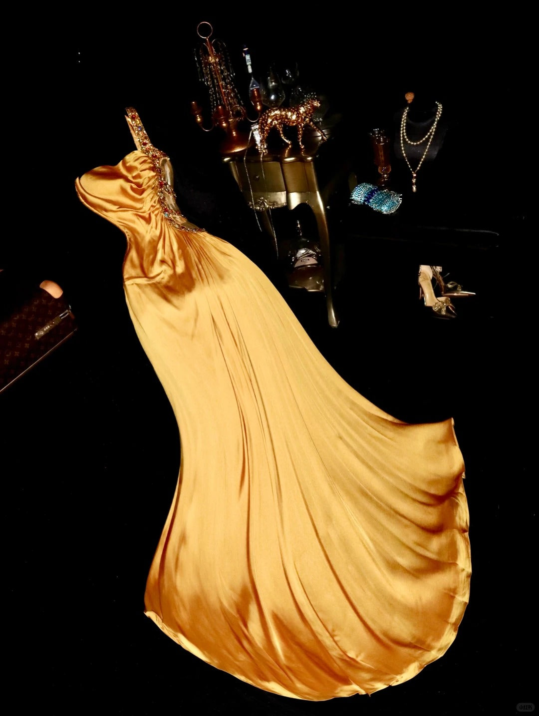 New Arrival Prom Dress Satin One-Shoulder Pleated Gala Dress Evening Dress - FashionDia