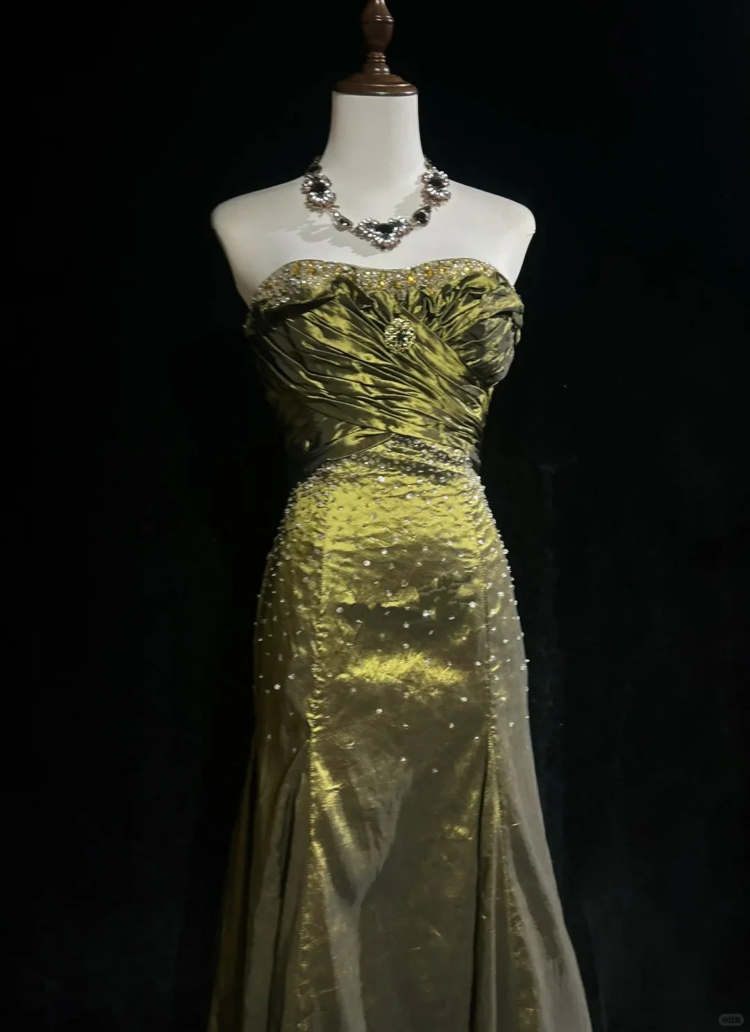 Green Strapless Long Prom Dress Beaded Vintage Evening Dress