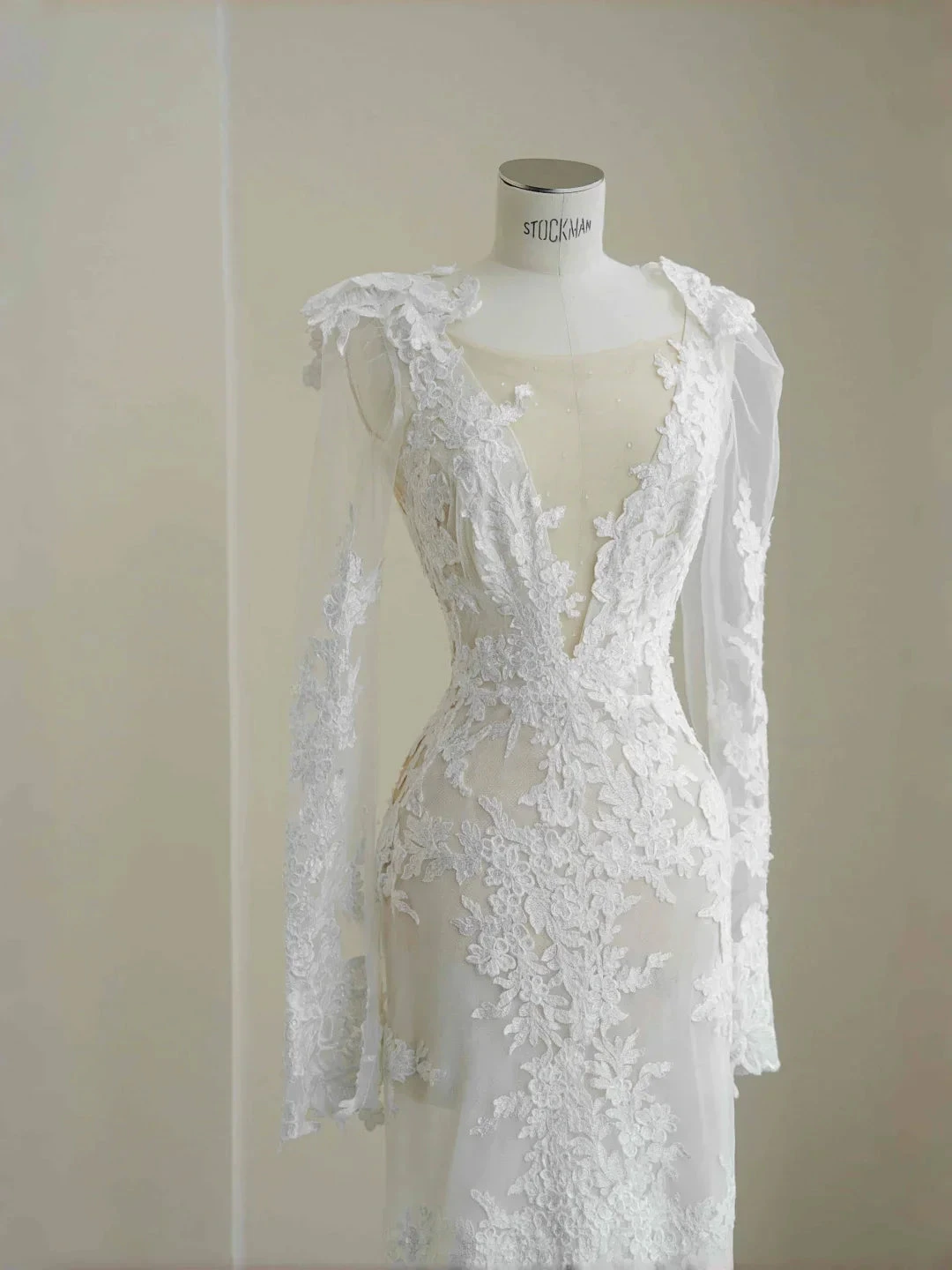 Elegant White Lace Appliques Mermaid Evening Dress,Backless Prom Dress Wedding Dress (ZD13771)