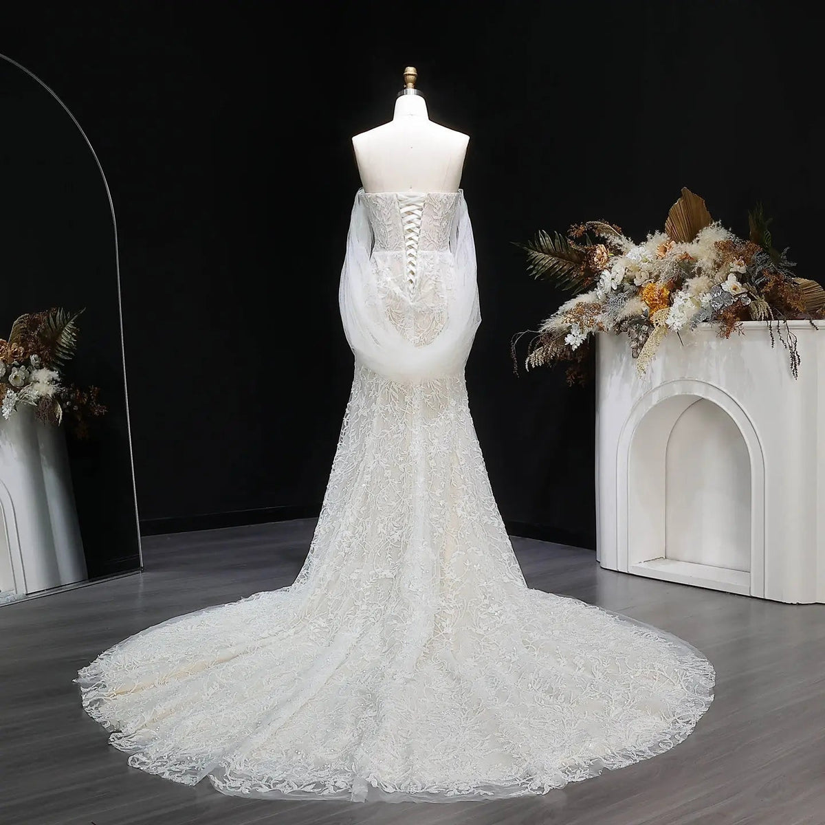 White Nude Lace Mermaid Wedding Dress Luxury Beaded Sequins   Tulle Gloves ZP032