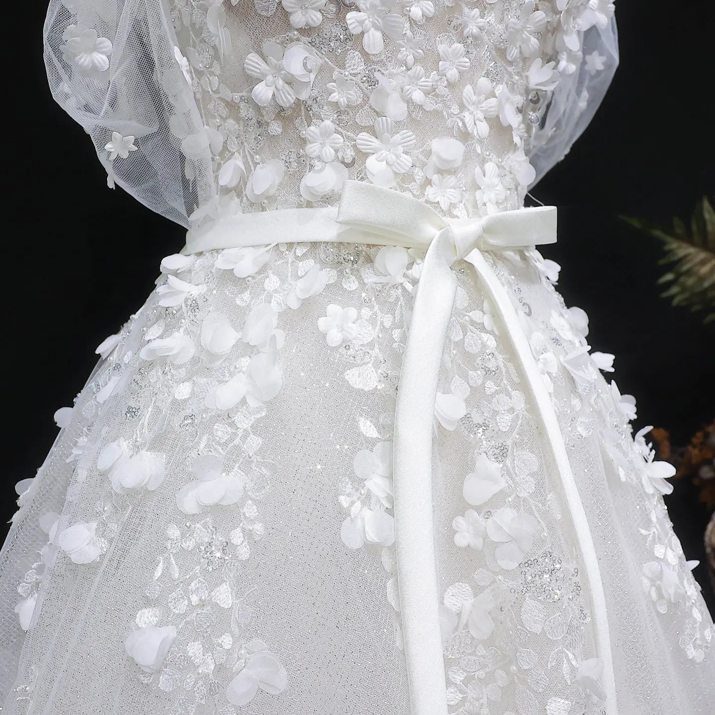White 3D Floral Applique Sweetheart Ball Gown Wedding Dress ZP007