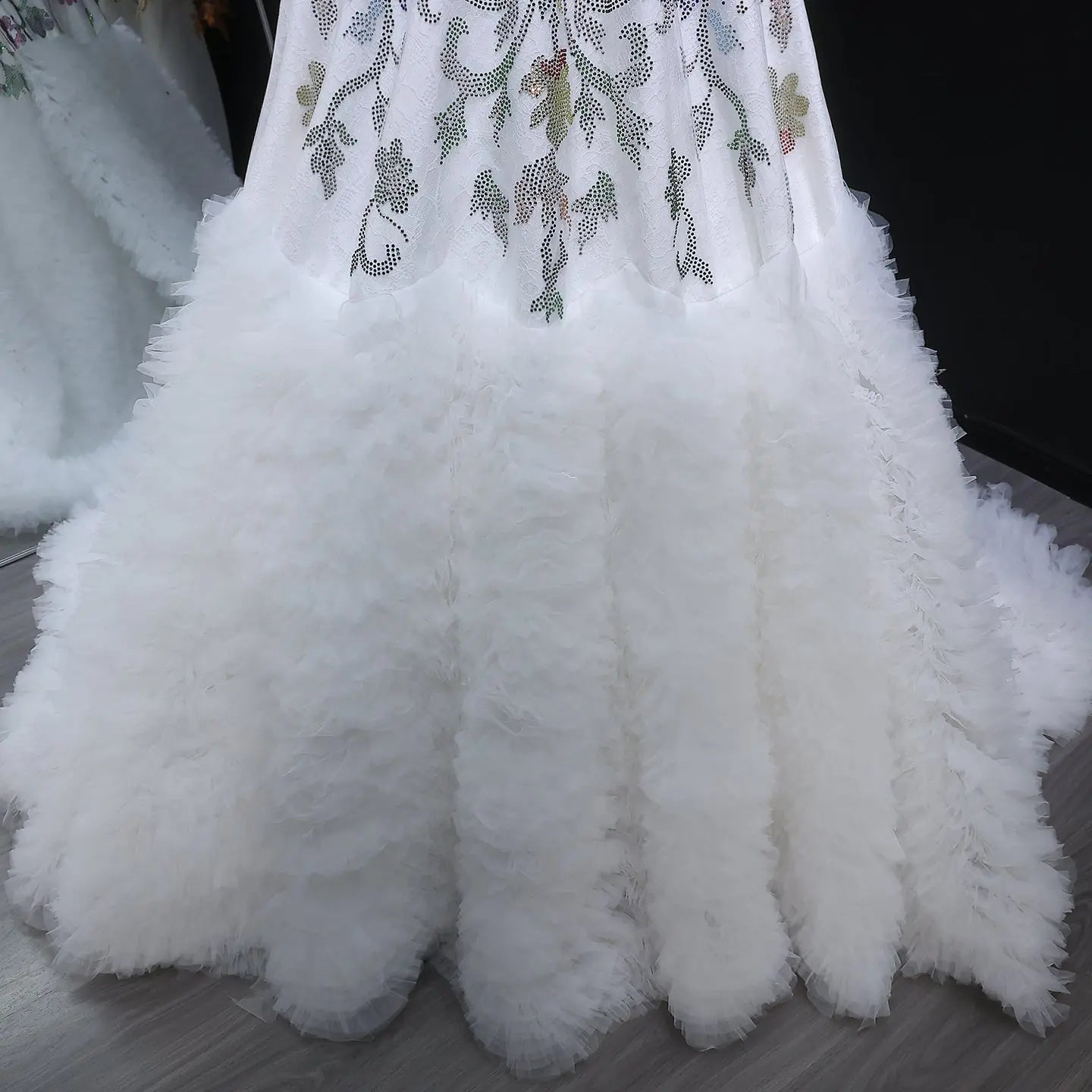 Luxury White Off-Shoulder Diamond Ball Gown Wedding Dress with Cape ZP187