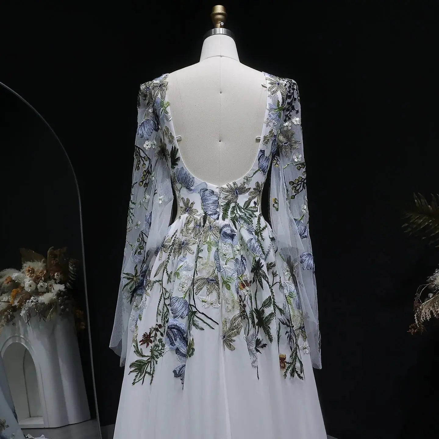 Luxury White Embroidery Long Sleeve Boho Train Wedding Dress ZP158