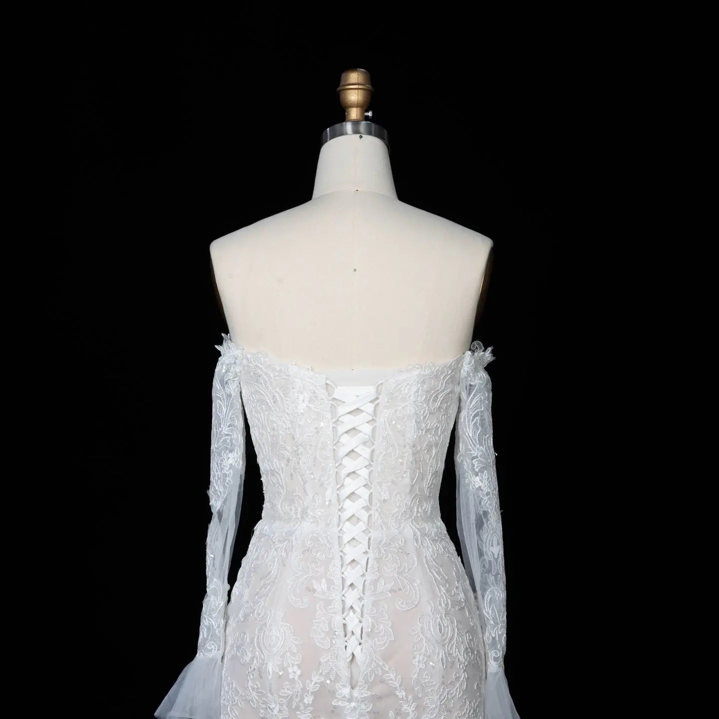 Off White  Lace Stunning Feminine Mermaid Wedding Dress Train  ZP036