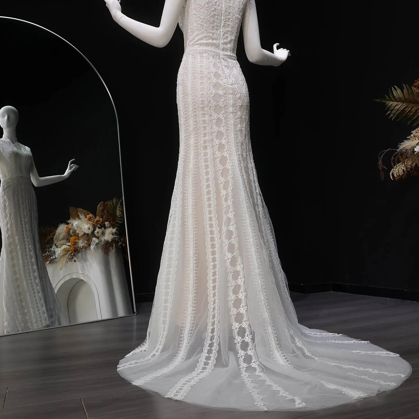 Elegant Ivory High Neck Sheer Lace Long Sleeves Mermaid Wedding Dress with Veil ZP085