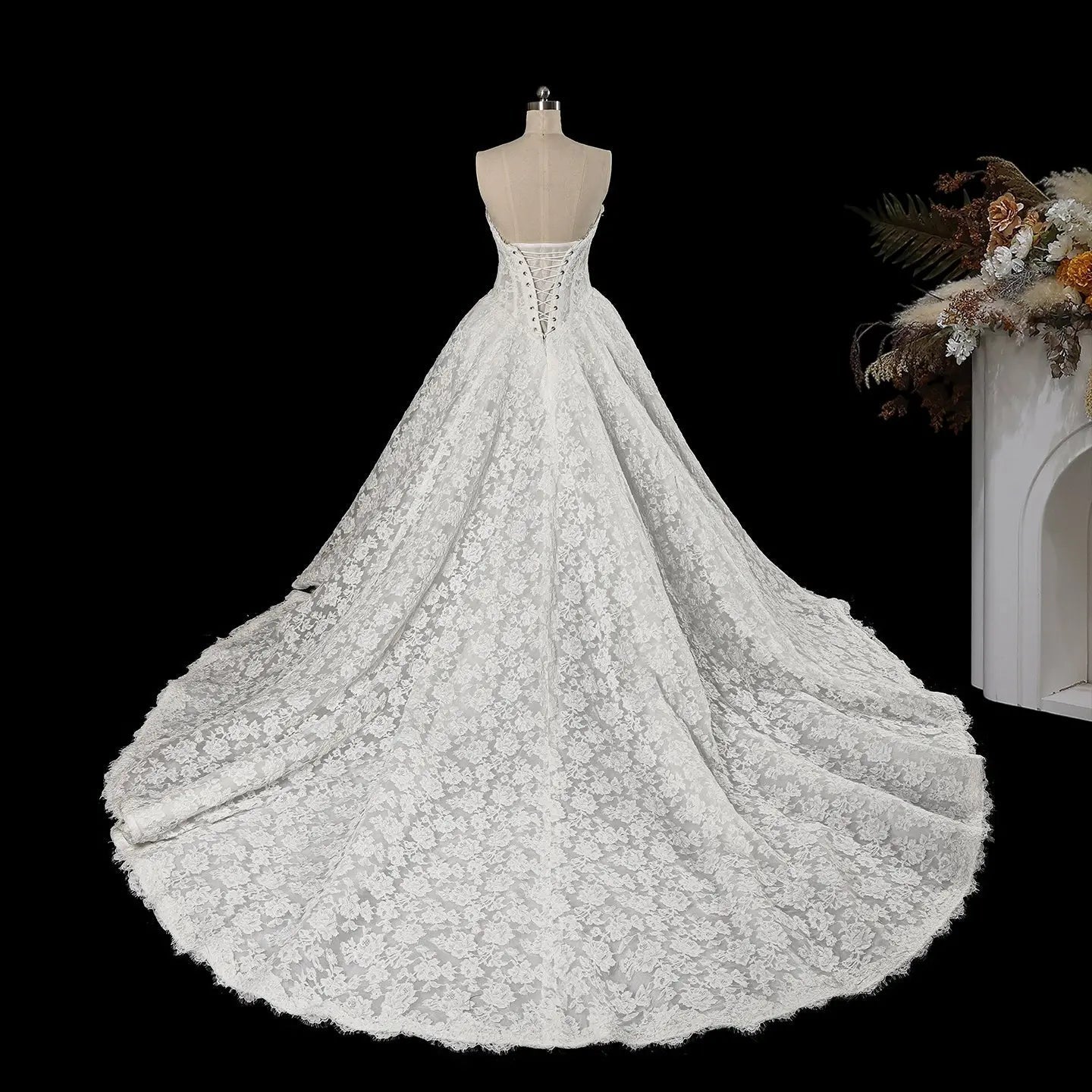 White Floral Lace Strapless Bridal Gown Sweetheart Neckline Front Button Ball Gown ZP011