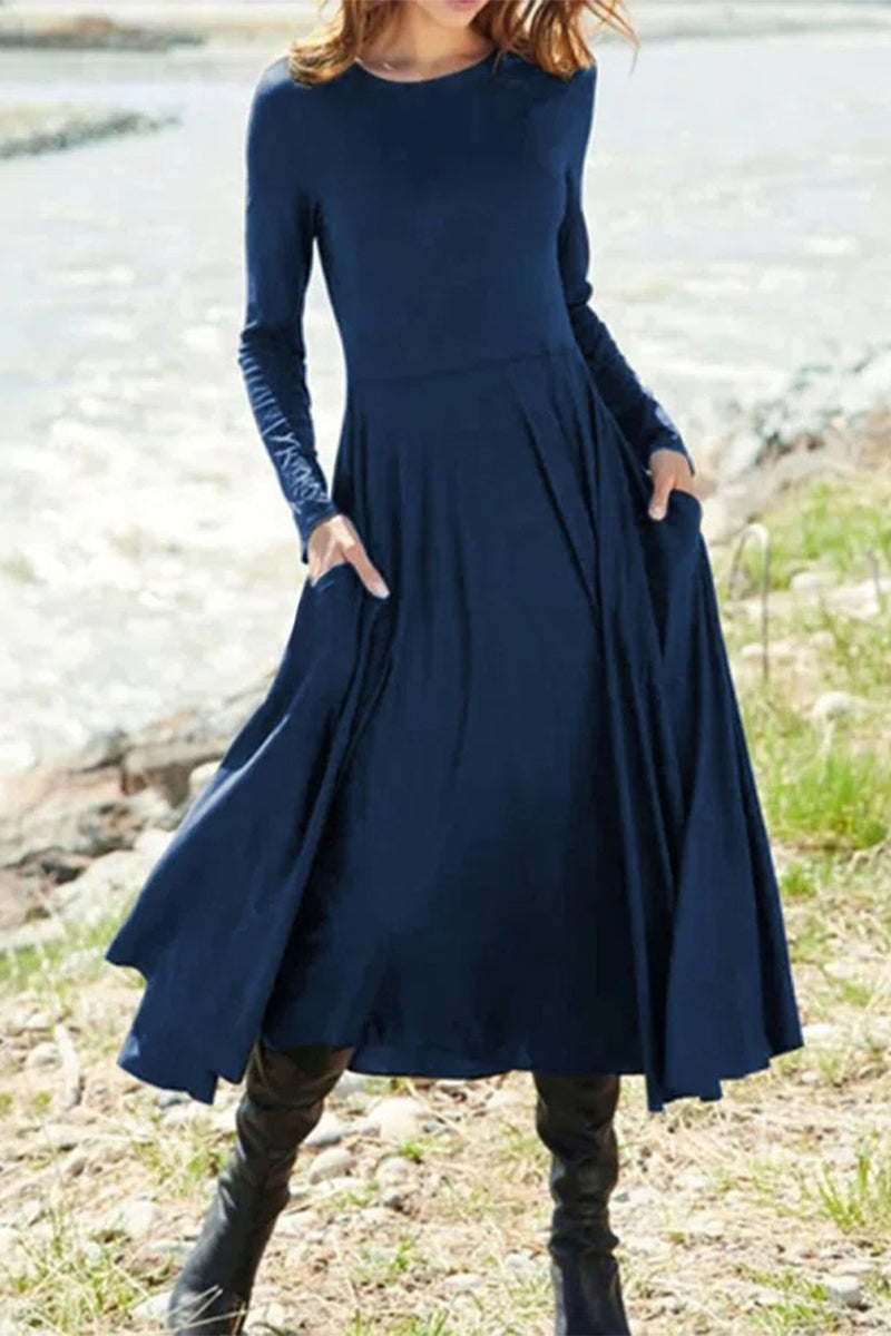 Effortlessly Elegant Dress with a Timeless Design