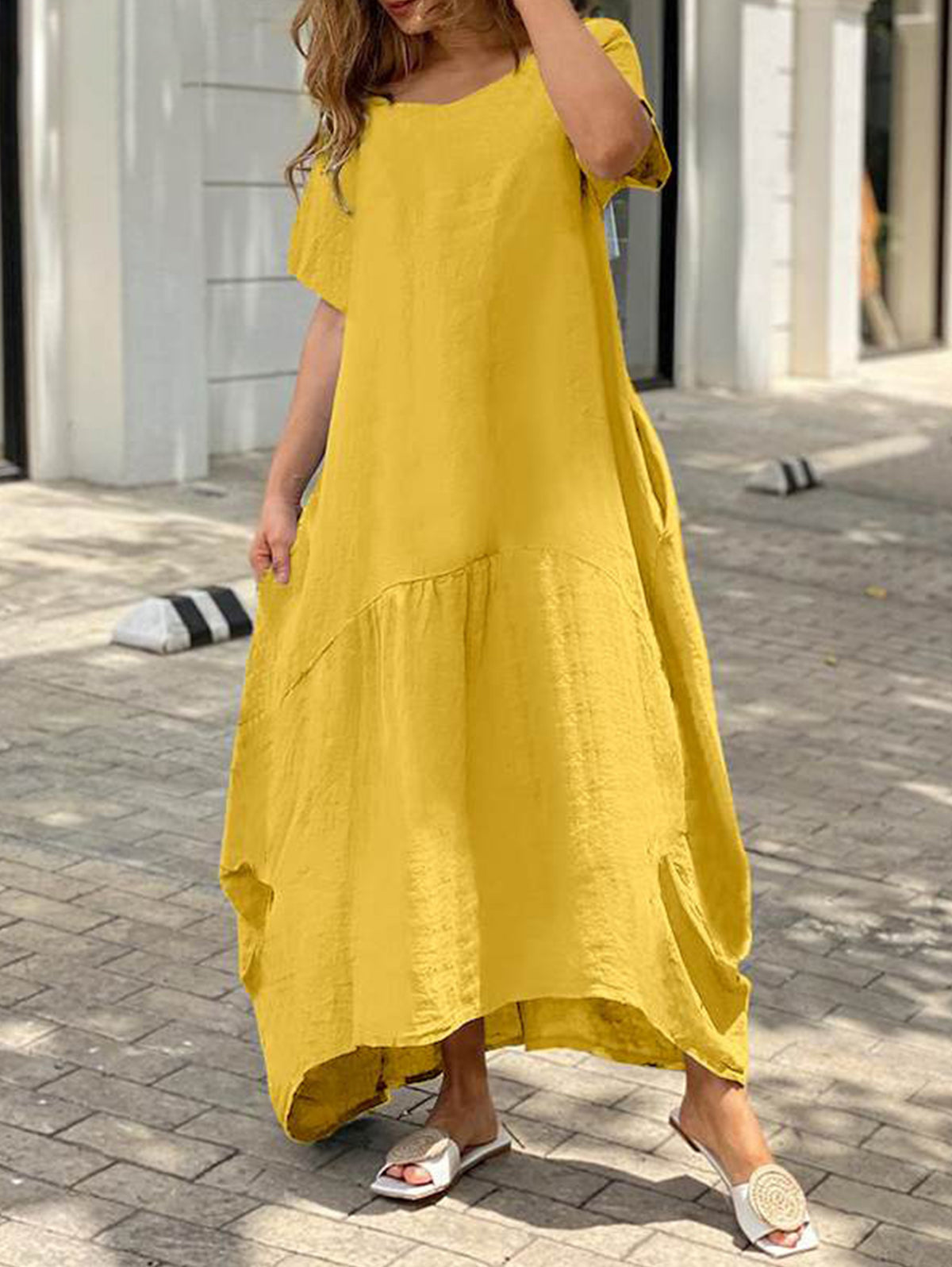 Sophisticated Dress with a Clean Classic Look