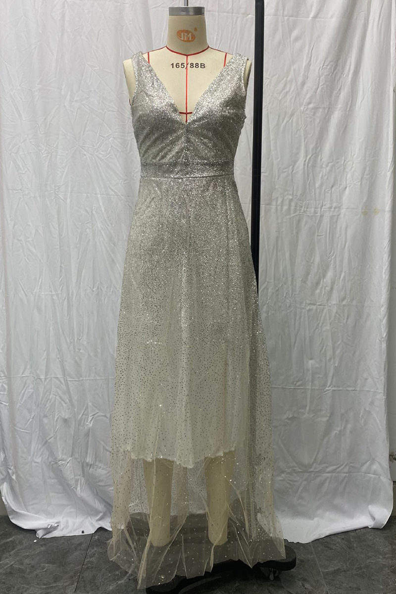 Sexy Gradient Sequined V Neck Evening Dresses - View 10 | VelvetHem