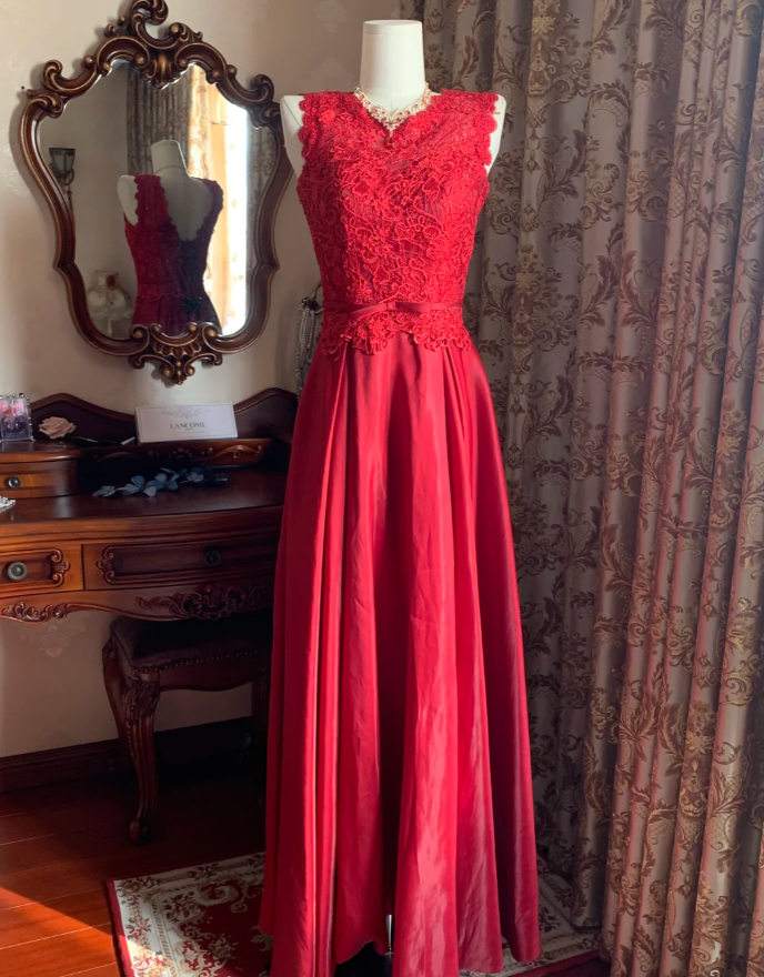 Vintage Red Sleeveless Lace Satin A Line Long Paery Dress Birthday Prom Dress