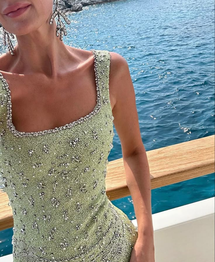 Glitter Sequin Beaded Sheath Birthday Outfits Yellow Square Graduation Homecoming Dress S508