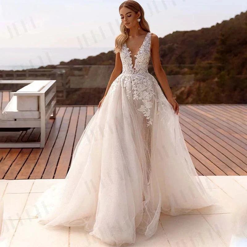 Popular V-neck Lace Applique A Line Wedding Dresses Backless Side Slit Custom Made Formal Bridal Grown 2024 (ZD13388)