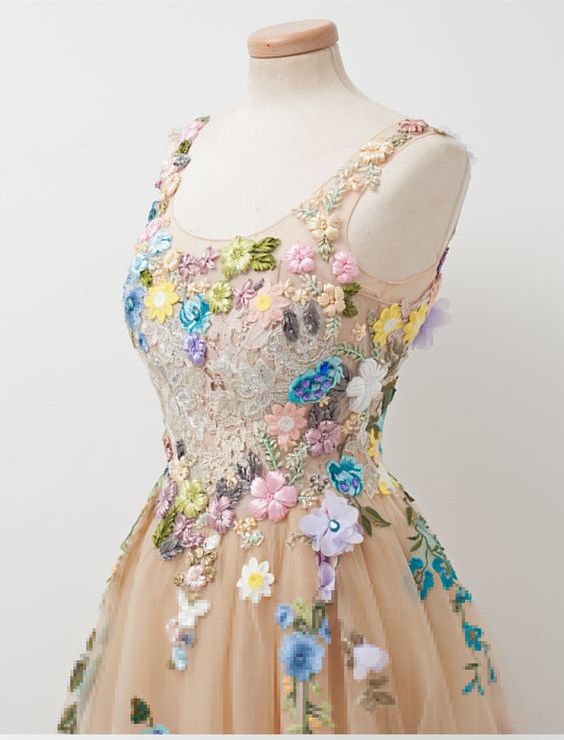 Champagne A-line Sleeveless Tulle Prom Gown With Embroidery,sleeveless Prom Gown With Hand-made Flowers,prom Dress,evening Gown For Teens