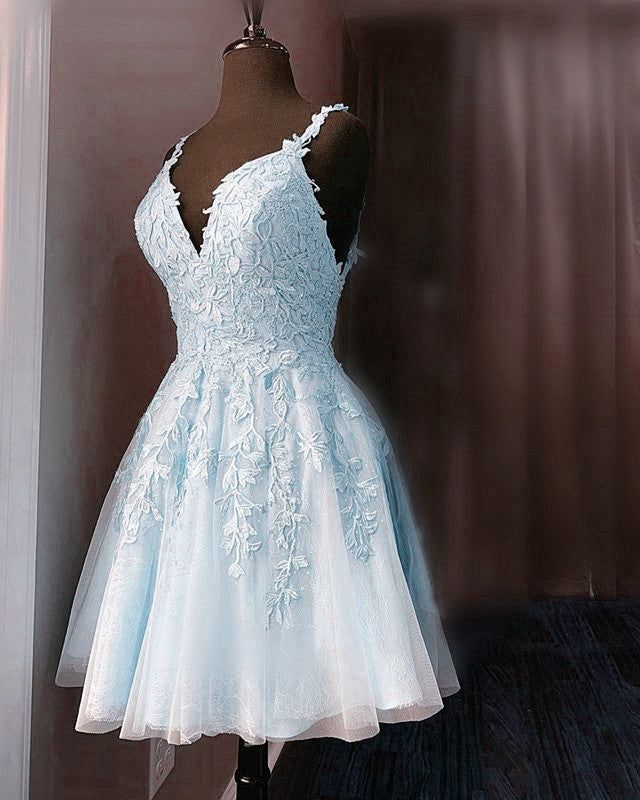 Short Lace Homecoming Dresses V Neck Graduation Dress