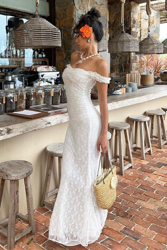 Elegant High Waist Sleeveless Lace Dress - View 2 | VelvetHem