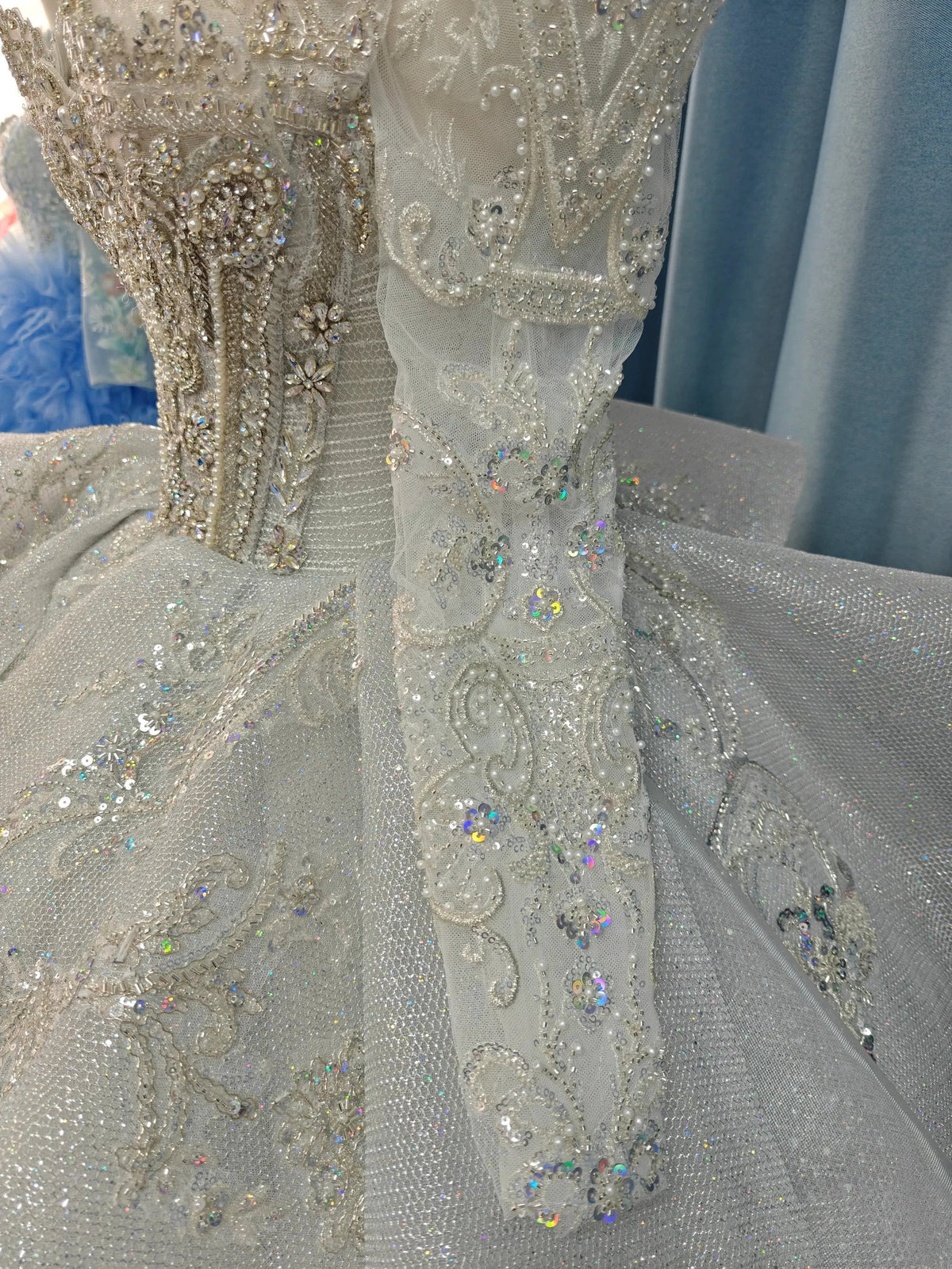 Gorgeous High-Neck Sequin Ball Gown Wedding Dress with Crystal Embroidery & Sheer Long Sleeves Ye-2021 (ZD16802)