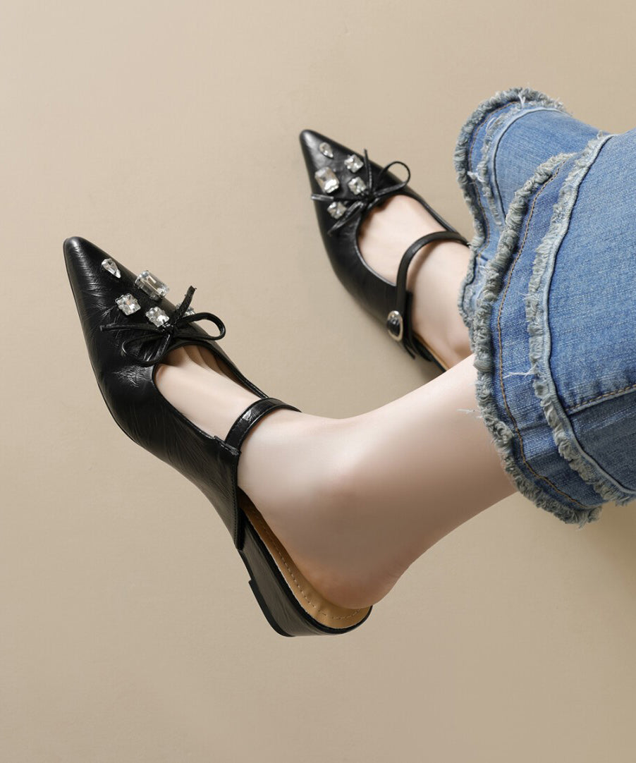 Graceful Orthopedic Sandals for Modern Look