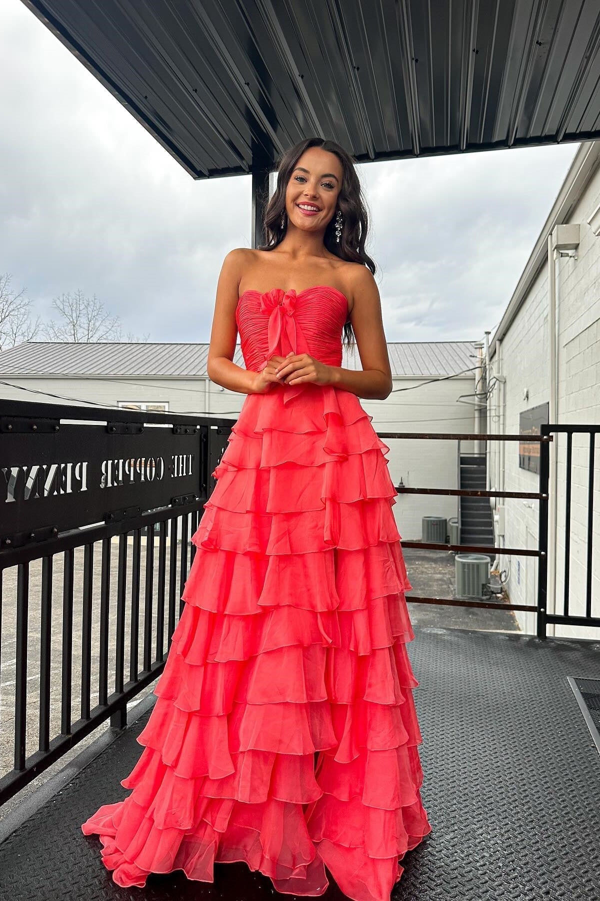 Cute A-Line Sweetheart Zipper Back Tiered Chiffon Prom Dress With Slit - View 12 | FashionDia