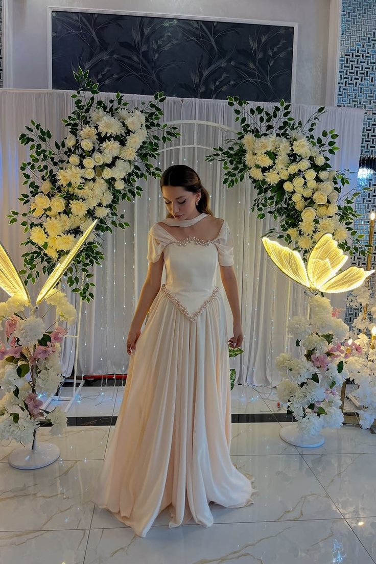 Off-The-Shoulder A-Line Prom Dresses Pearl Elegant Evening Dress J8868