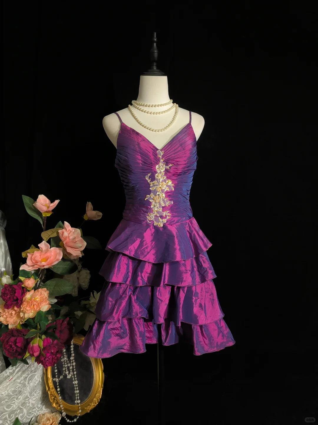 Spaghetti Straps Fuchsia Layered Homecoming Dress Applique Short Party Gown