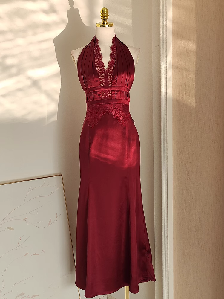 Sexy Sheath V neckline Satin Homecoming Dresses Burgundy Birthday Outfits