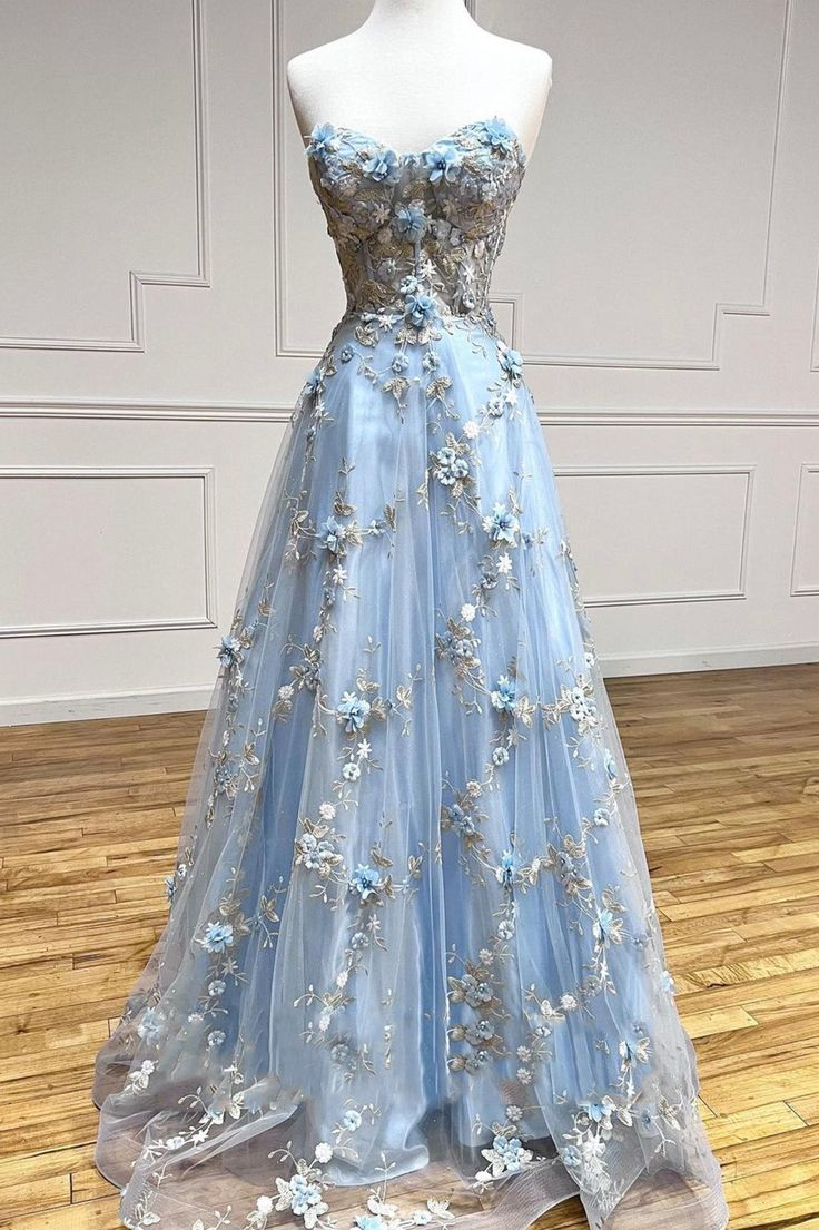 Blue Tulle Appliques Long Prom Dress A-Line Strapless Evening Dress Y6565 - View 2 | VelvetHem