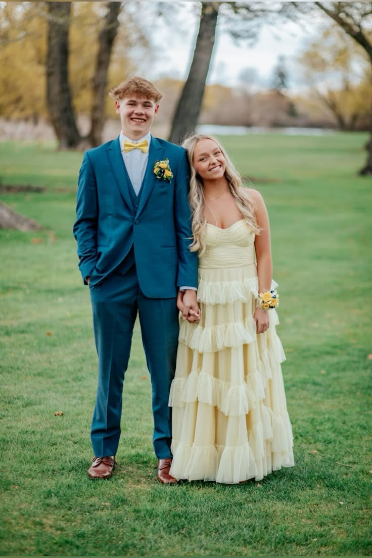 A-Line Yellow Tulle Long Prom Dress Graduation Formal Dress