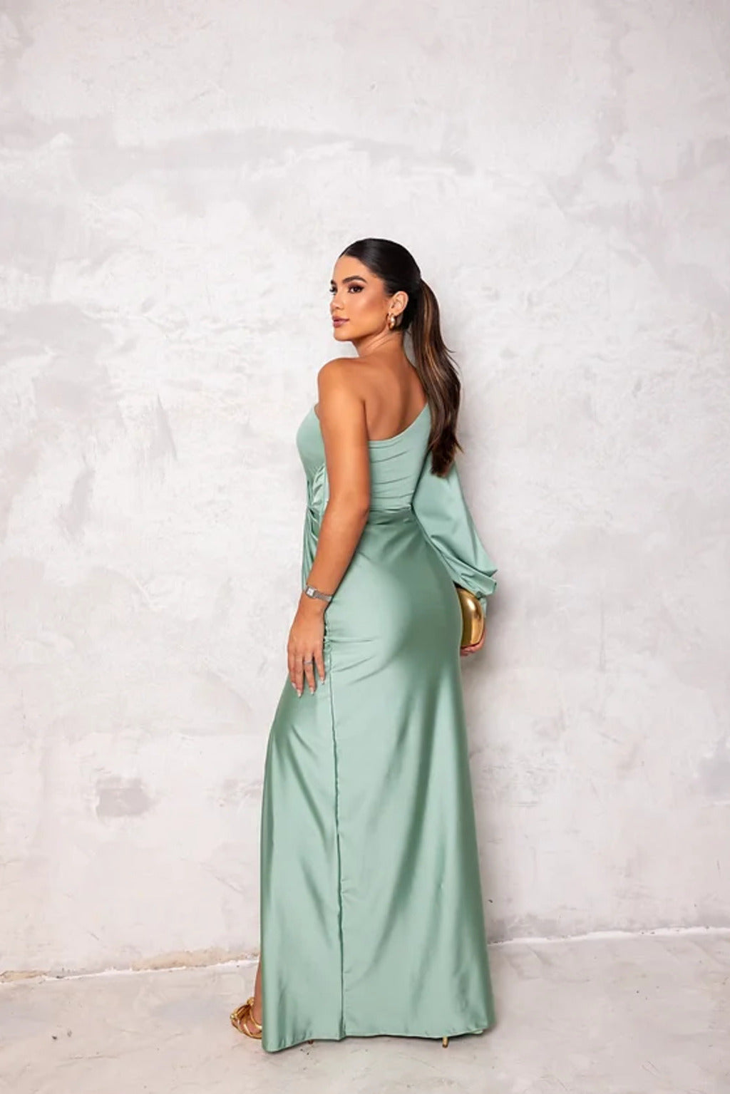 Kira Elegant Maxi Dress