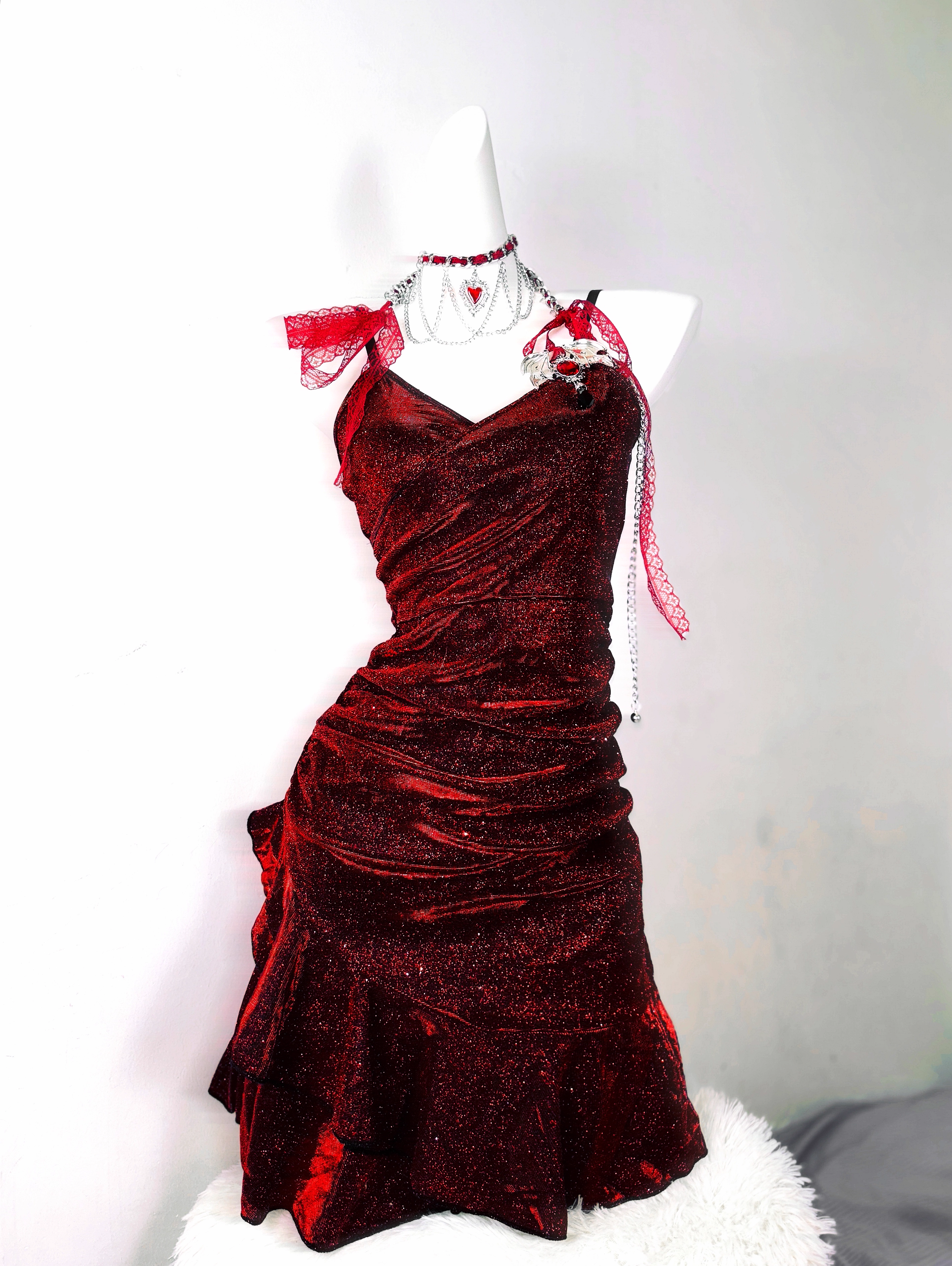 Glitter Spaghetti Straps Burgundy Ruffle Short Birthday Outfits Cocktail Dress Formal Homecoming Dress
