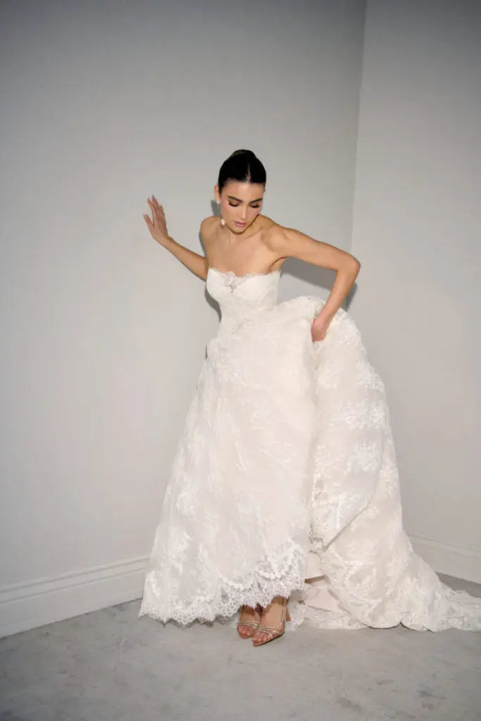 White Classic Eyelash Lace A Line Wedding Dress for Bride ZP208