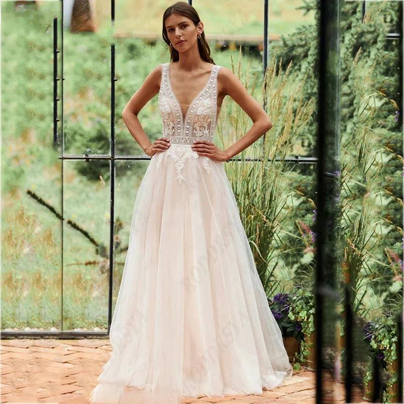 Vintage Spaghetti Straps Wedding Dresses Illusion V-Neck Backless Robe Romantic Tulle A-line Bridal Gowns (ZD13545)