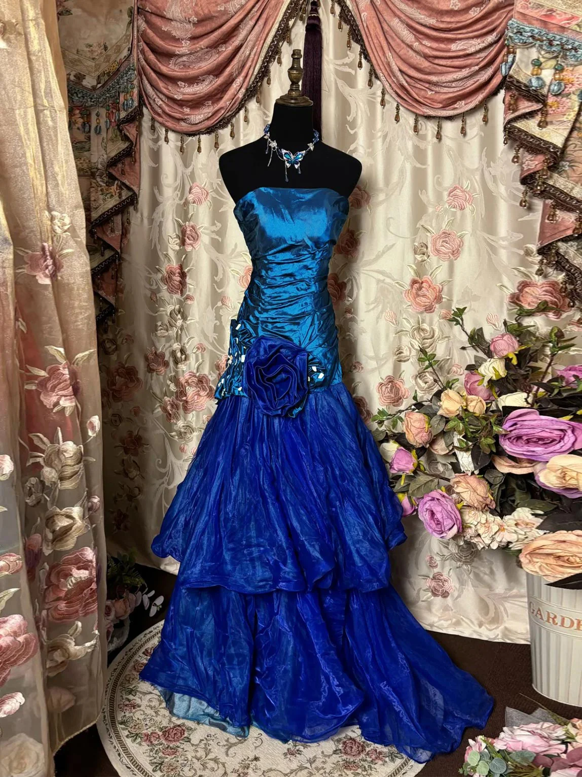 Retro Strapless Satin Tulle Mermaid Evening Dress Blue Long Party Dress Prom Gown With Flowers