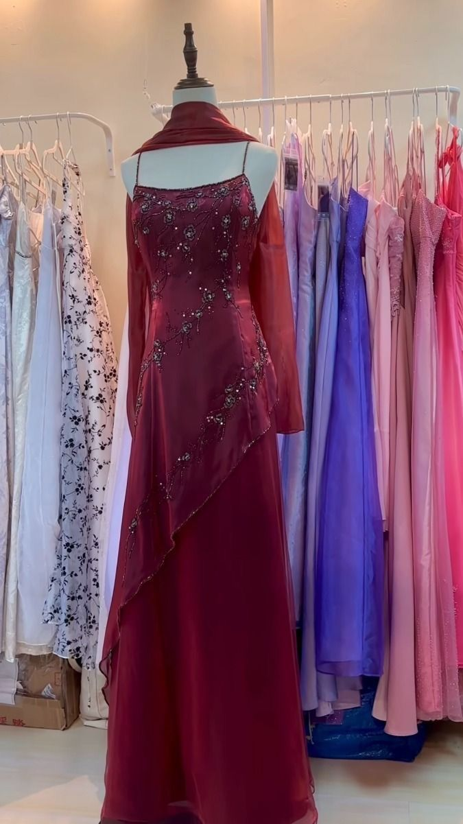 Classy Spaghetti Straps Burgundy Satin Chiffon Beaded Long Party Dress Prom Gown With Ribbon