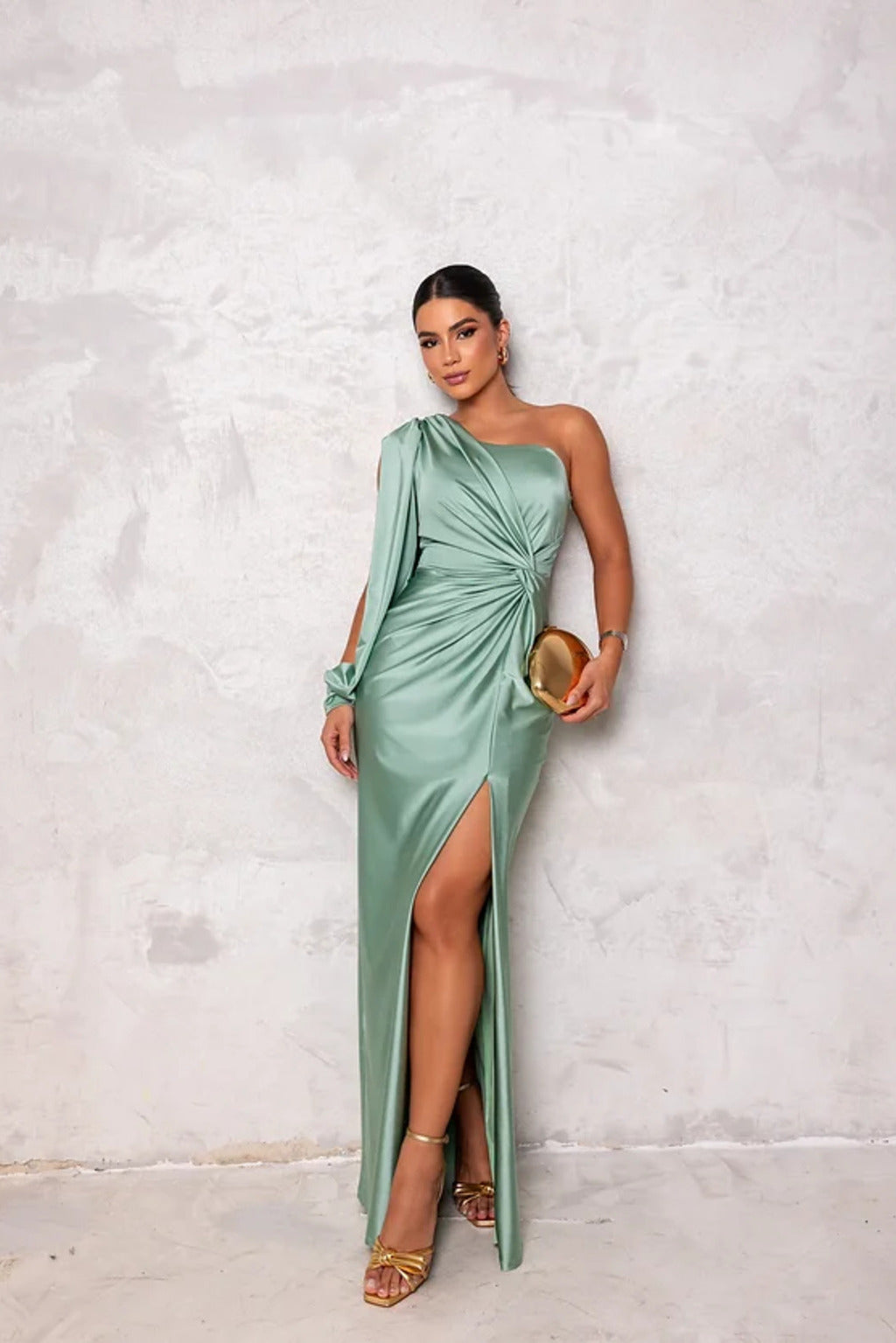Kira Elegant Maxi Dress