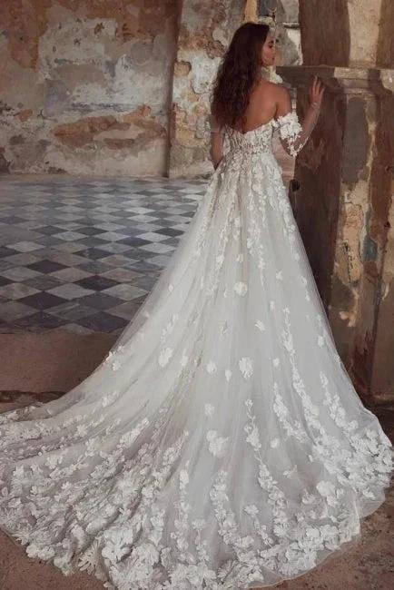 A-Line Sweetheart Floor-Length Strapless Tulle Wedding Dresses with Appliques (ZD15729)