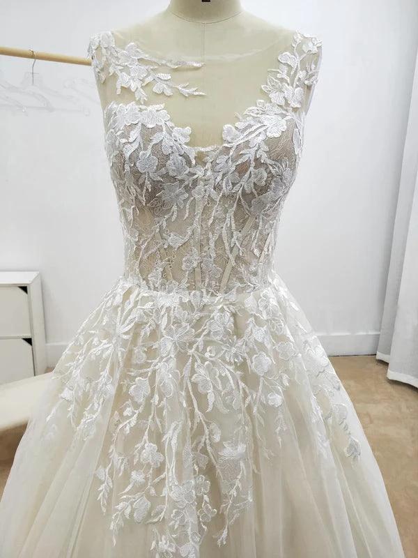 A-line Floral Applique Beach Wedding Dresses Backless Wedding Gown (ZD15301)