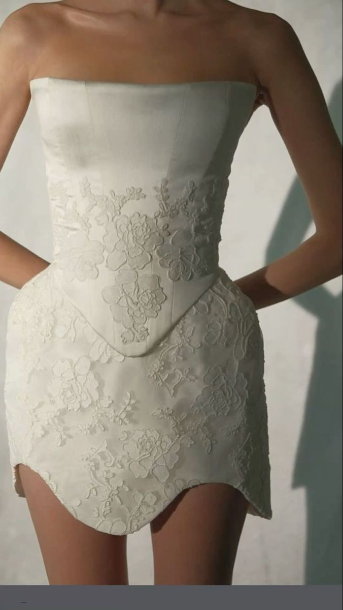 Charming Strapless Satin Lace Appliques White Short 20th Birthday Outfits Formal Homecoming Dress - FashionDia