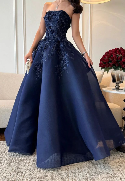Gorgeous Navy Blue Strapless Appliques Evening Dress Birthday Ball Gown