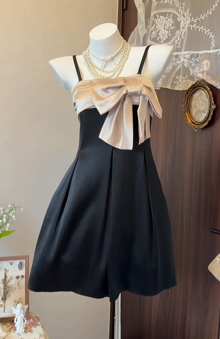 A-Line Black Satin Homecoming Dress With Bow Knot