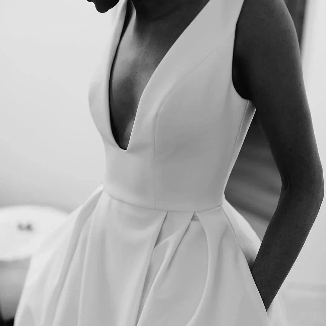 A Line Deep V Neck Open Back White Long Wedding Dresses Bridal Gown (ZD16388)