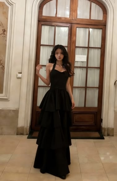 A Line Halter Black Tiered Long Prom Dress Evening Dress  J9908