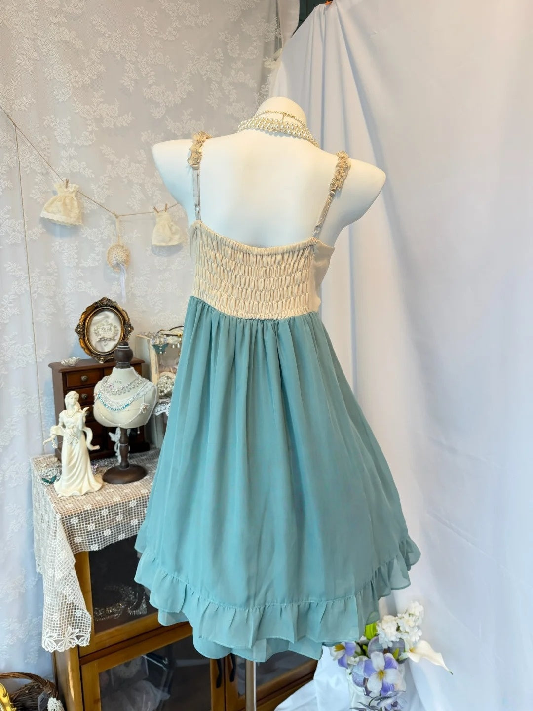 A-Line Lace Chiffon Short Retro Homecoming Dress
